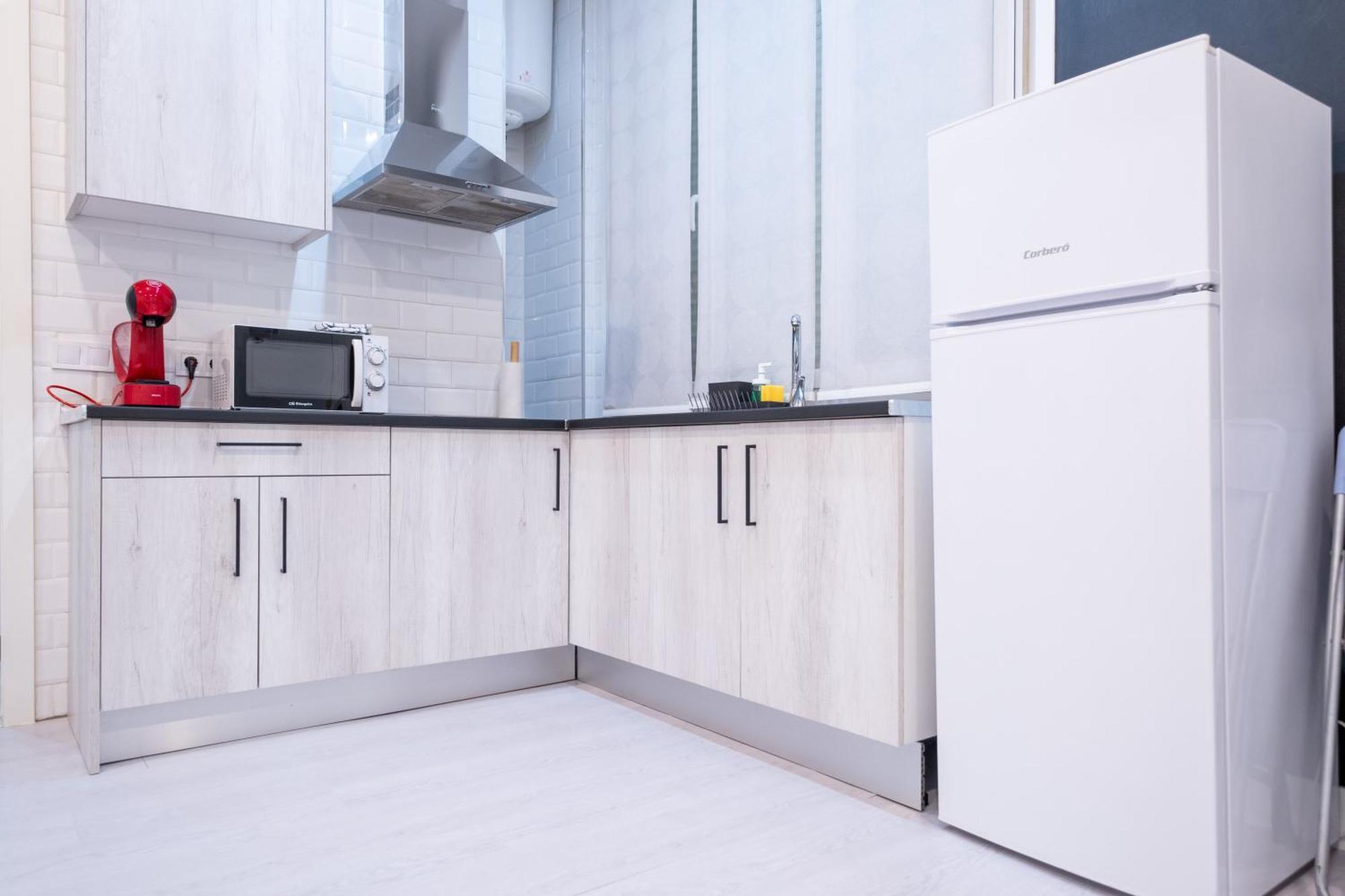 Abc Apartments มาดริด ภายนอก รูปภาพ