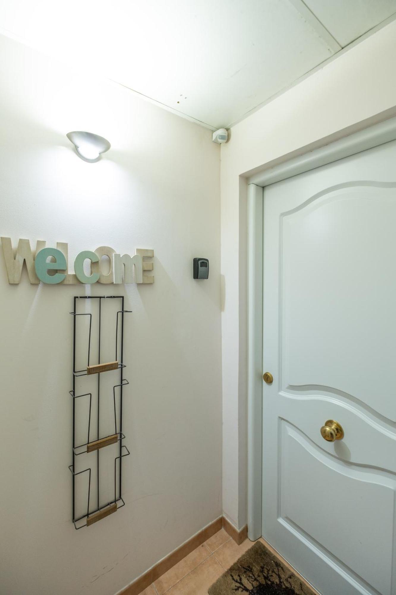 Abc Apartments มาดริด ภายนอก รูปภาพ