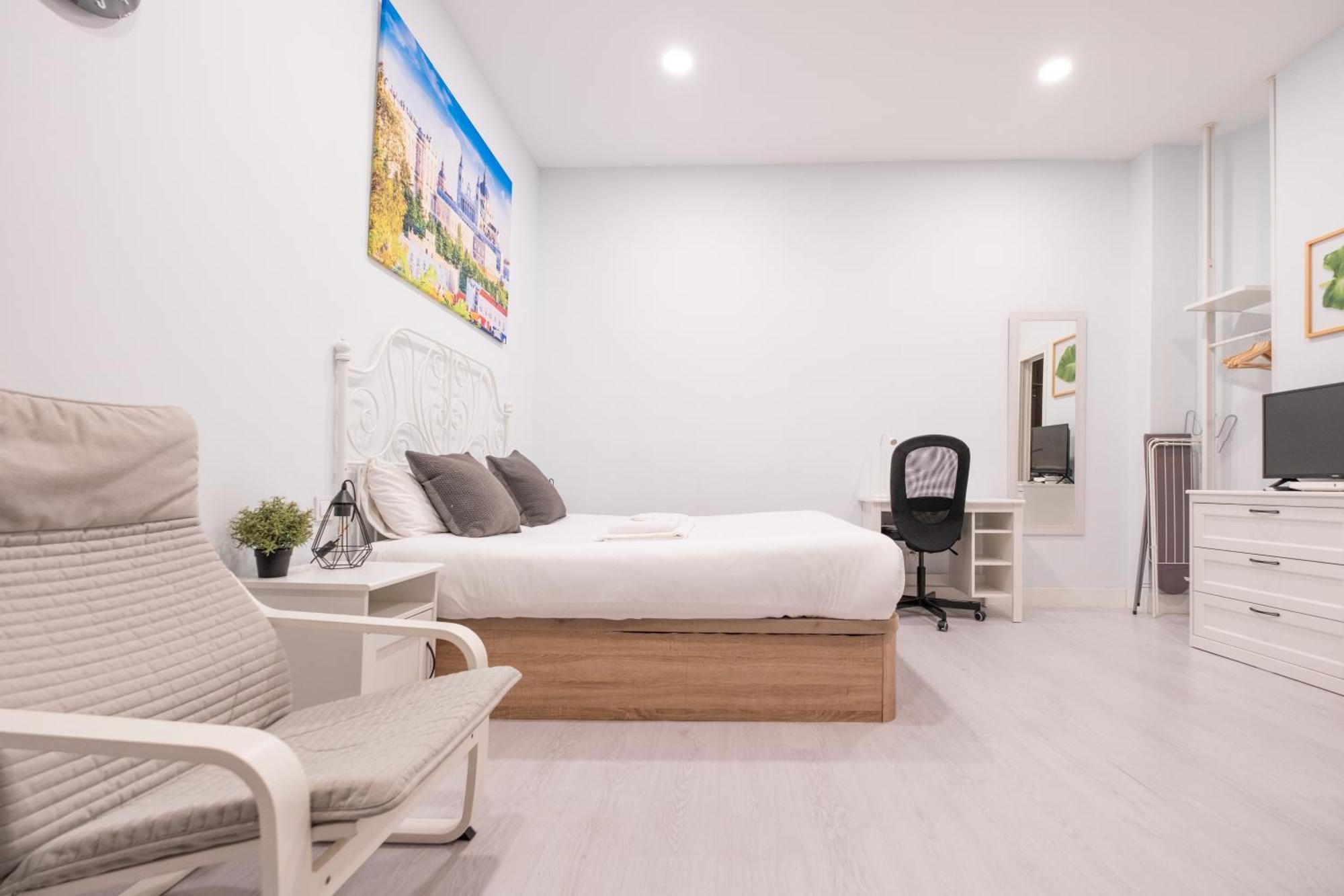 Abc Apartments มาดริด ภายนอก รูปภาพ